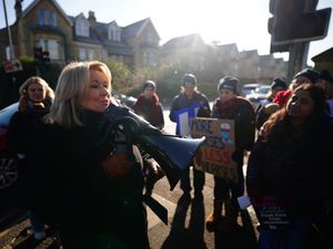 Supporting image for story: Nursing union set to meet Government for talks in bid to end strikes over pay