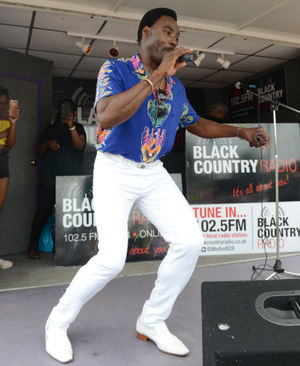 Donchez Dacres at Wordsley Festival