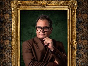 Supporting image for story: Alan Carr says agent did not think he would go far on Celebrity Traitors