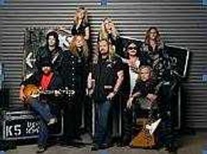 Supporting image for story: Skynyrd bringing God & Guns to the UK