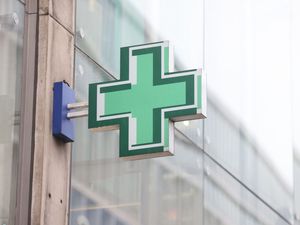 Supporting image for story: Prescription charges frozen as ministers grapple with cost-of-living crisis