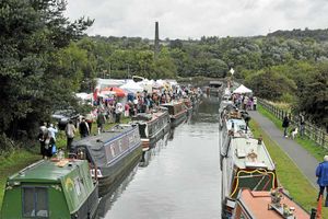 Supporting image for story: Black Country Boating Festival in Netherton to return