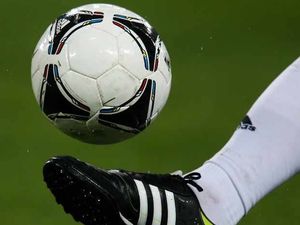 Supporting image for story: Kidderminster Harriers 1 York City 2