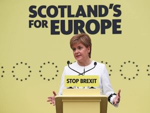 Supporting image for story: Nicola Sturgeon: MPs must prioritise stopping no-deal Brexit