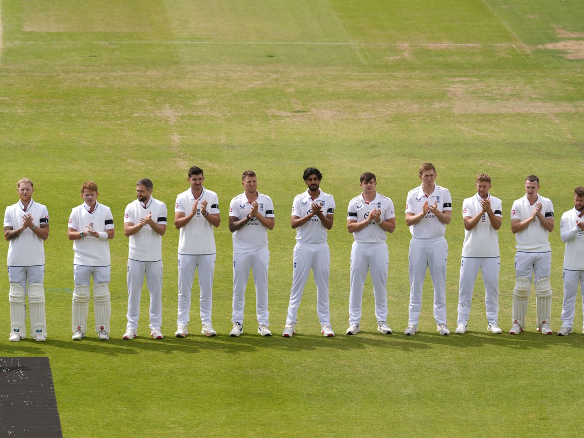 England stars past and present pay tribute to ‘fierce competitor’ David Lawrence