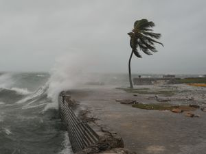 Supporting image for story: UK ready to send humanitarian support to Jamaica in wake of hurricane – PM