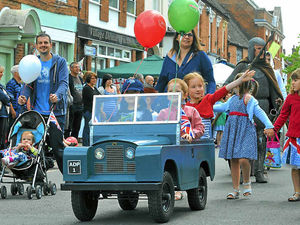 Supporting image for story: Crowds turn out for Kinver fun-packed weekend