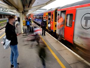 Supporting image for story: MPs urge transport secretary to make rail line electrification a 'priority'