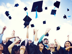 Supporting image for story: Universities postpone graduation ceremonies until next year