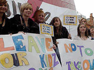 Supporting image for story: Protests against Sneyd College plan