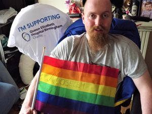 Supporting image for story: Tim to ride for those who saved him as he recovers from major operation