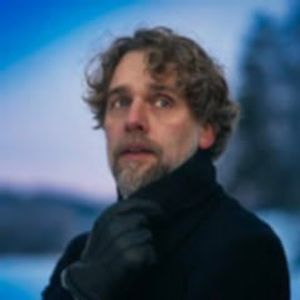 Nordic Tenor Jan-Tore Saltnes is composing and writing the score.