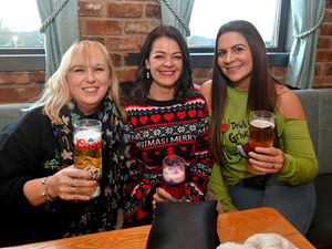 Supporting image for story: Telford pub reopens with new licensee and plans to make venue busy again