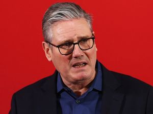 Supporting image for story: Starmer ‘taking responsibility’, minister insists as PM set to face mutinous MPs