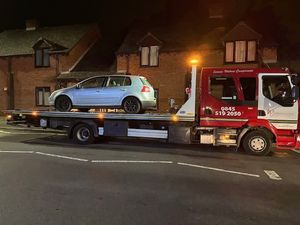 Supporting image for story: Christmas Eve car seizure after cops pull over driver in Oswestry