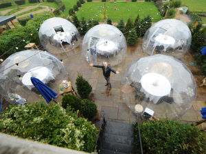 Supporting image for story: Dining out can continue at Shropshire hotel thanks to new igloo-style pods 