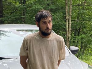 Supporting image for story: Couple who checked why dog was barking help lead to capture of prison escapee