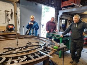 Supporting image for story: Finishing touches to Shropshire Way sculpture