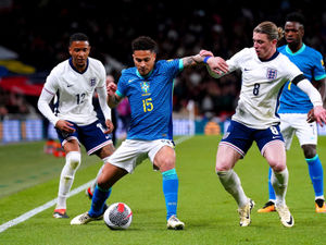 Supporting image for story: Ezri Konsa eyes dream summer after England bow 