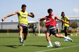 Supporting image for story: "I'm over the moon for Santi" - Wolves defender praised for professional outlook