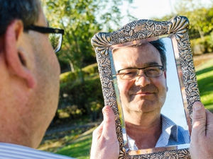 Supporting image for story: Titanic captain's haunted mirror could fetch £10,000 at Staffordshire auction