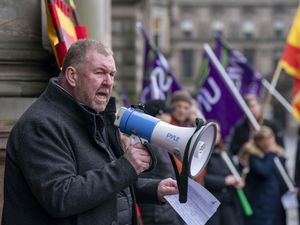 Supporting image for story: Second union ‘overwhelmingly’ backs latest pay offer from council body