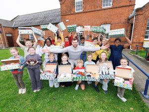 Supporting image for story: Man who received Christmas shoebox is givng back 30 years on