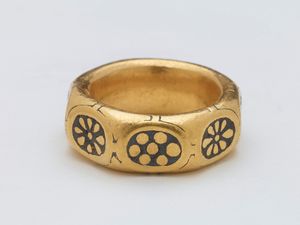 Supporting image for story: Plans to put Viking treasure on display after successful fundraising campaign