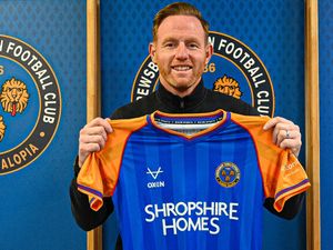 Supporting image for story: Gavin Cowan appointed Shrewsbury Town boss with former Salop favourite as assistant