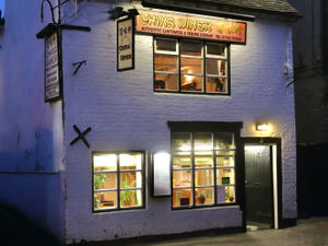 Supporting image for story: Coronavirus: Bridgnorth restaurant dishes out dozens of free masks to those in need