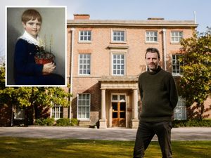 Supporting image for story: The Shrewsbury garden where Darwin's fascination was sparked