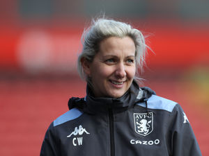 Supporting image for story: Aston Villa players 'dreading' WSL opener amid kit issues says commentator 