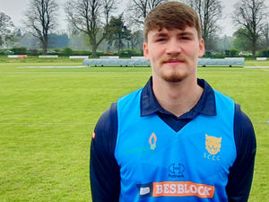 Supporting image for story: Shrewsbury battle back to maintain 100 per cent start