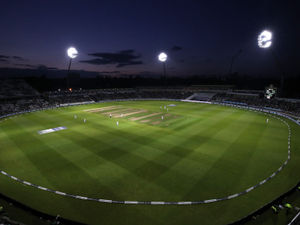 Supporting image for story: Disappointment
as Edgbaston
Test is delayed