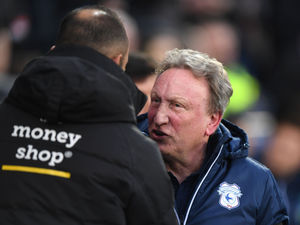 Supporting image for story: Cardiff's Neil Warnock slams Wolves boss Nuno Espirito Santo as a 'disgrace'
