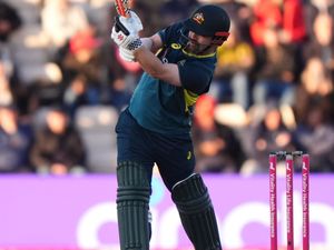 Supporting image for story: Phil Salt wants more precision from England when bowling to Travis Head