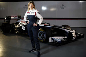 Supporting image for story: Susie Wolff at Birmingham autosport show