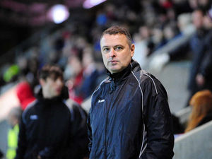 Supporting image for story: Graham Hutchinson opens the door for another loan move