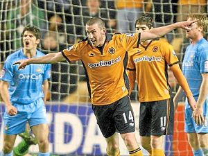 Supporting image for story: Former Wolves midfielder David Jones to play alongside Wrexham owners Ryan Reynolds and Rob McElhenney