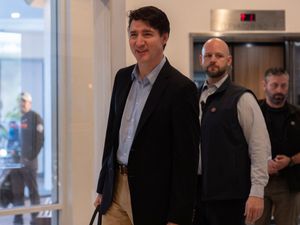 Supporting image for story: Trudeau told Trump Canadian, Mexican borders are incomparable, ambassador says