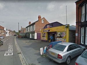 Supporting image for story: Masked robber holds up Shrewsbury store with blade