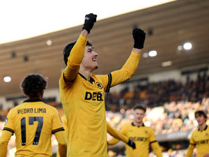 Supporting image for story: Rob Edwards demands focus as Wolves face potential FA Cup banana skin