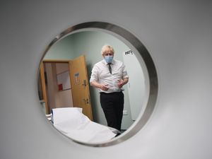 Supporting image for story: Owen Paterson scandal: PM under pressure as minister admits standards rules ‘mistake’