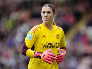 Supporting image for story: Mary Earps will take her time to decide Manchester United future
