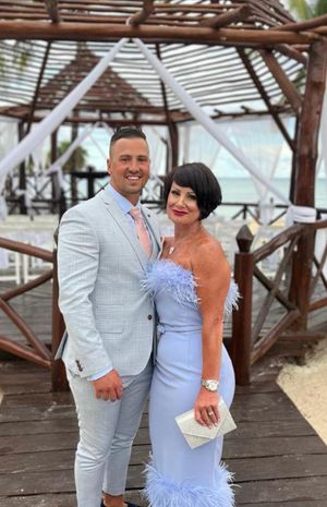 Donna and her son Jordan in Mexico