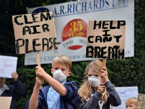 Supporting image for story: Video and pictures: Waste site near Market Drayton will affect 200 people, claim protesters