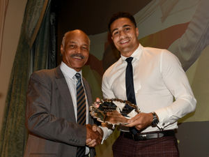 Supporting image for story: Bilston's Delicious Orie picks up top boxing award