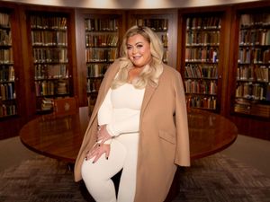 Supporting image for story: Gemma Collins finds relatives lived on same street as Jack the Ripper victims