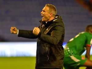 Supporting image for story: Walsall boss Matt Taylor impressed by Tom Leak