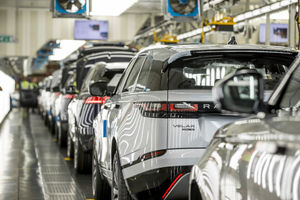 The Range Rover Velar production line at Solihull